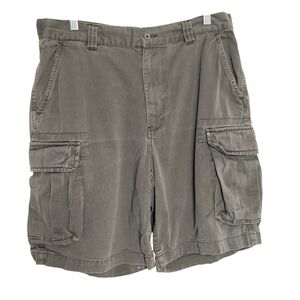 Men's Gray Gap Cargo Shorts